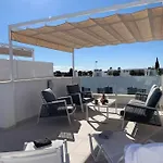 Magnifica 3 En Апартаменты Торевьиа