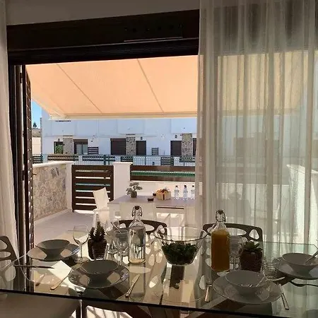 Magnifica 3 En Апартаменты Торевьиа