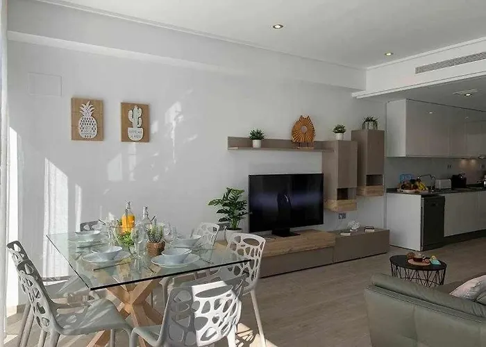 Magnifica 3 En Torrevieja