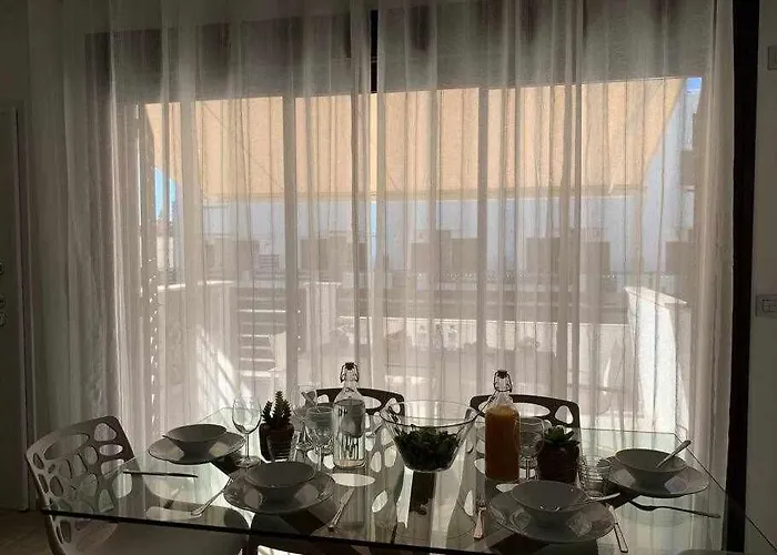 Magnifica 3 En * Torrevieja